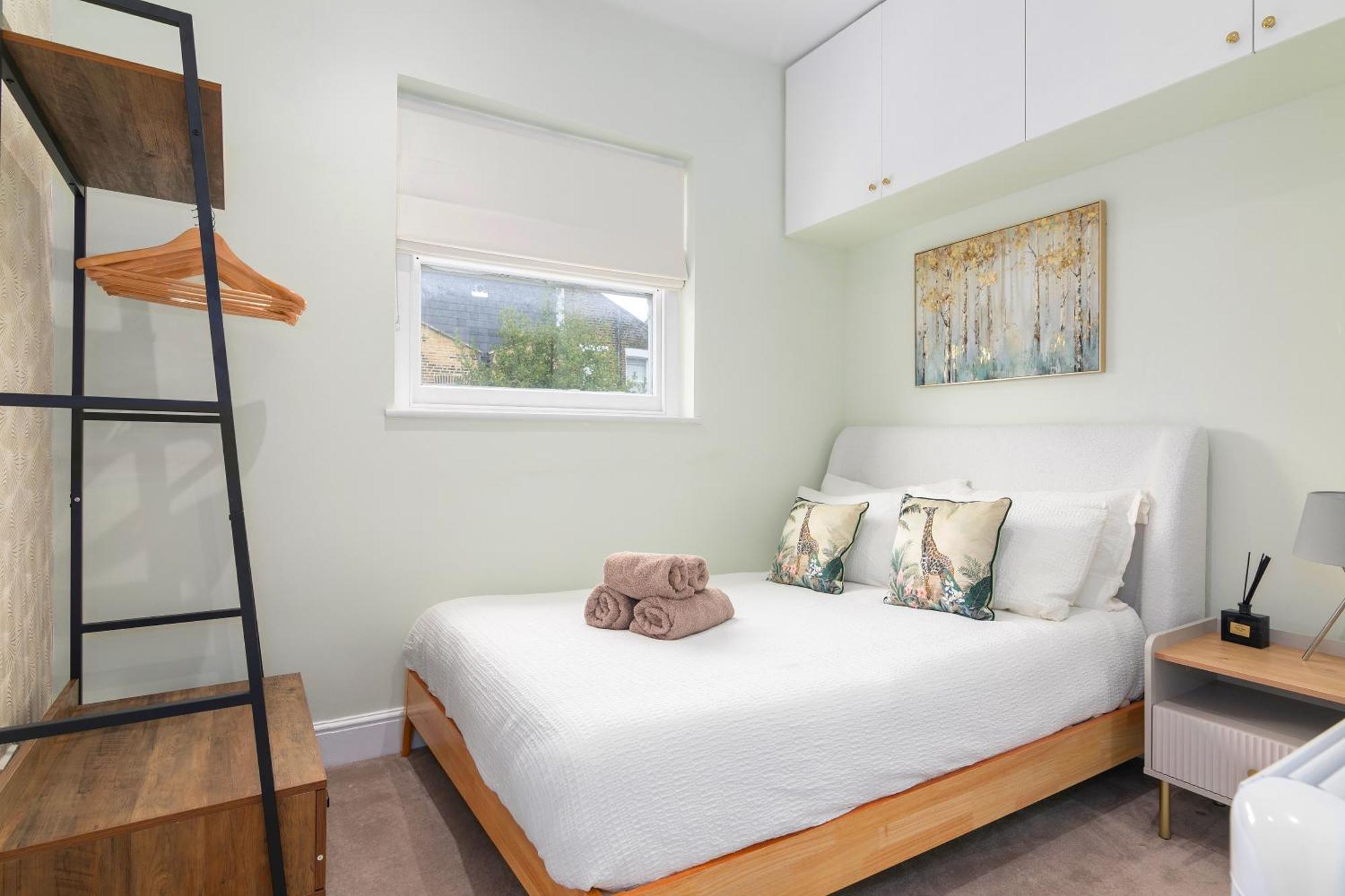 Cosy Flat 5 Min From Holland Park Station! London Apartment Ngoại thất bức ảnh